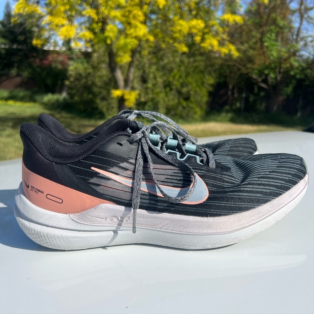 Nike Women’s Running Shoes — Black with Coral and Light Blue Accents - Picture 4 of 7